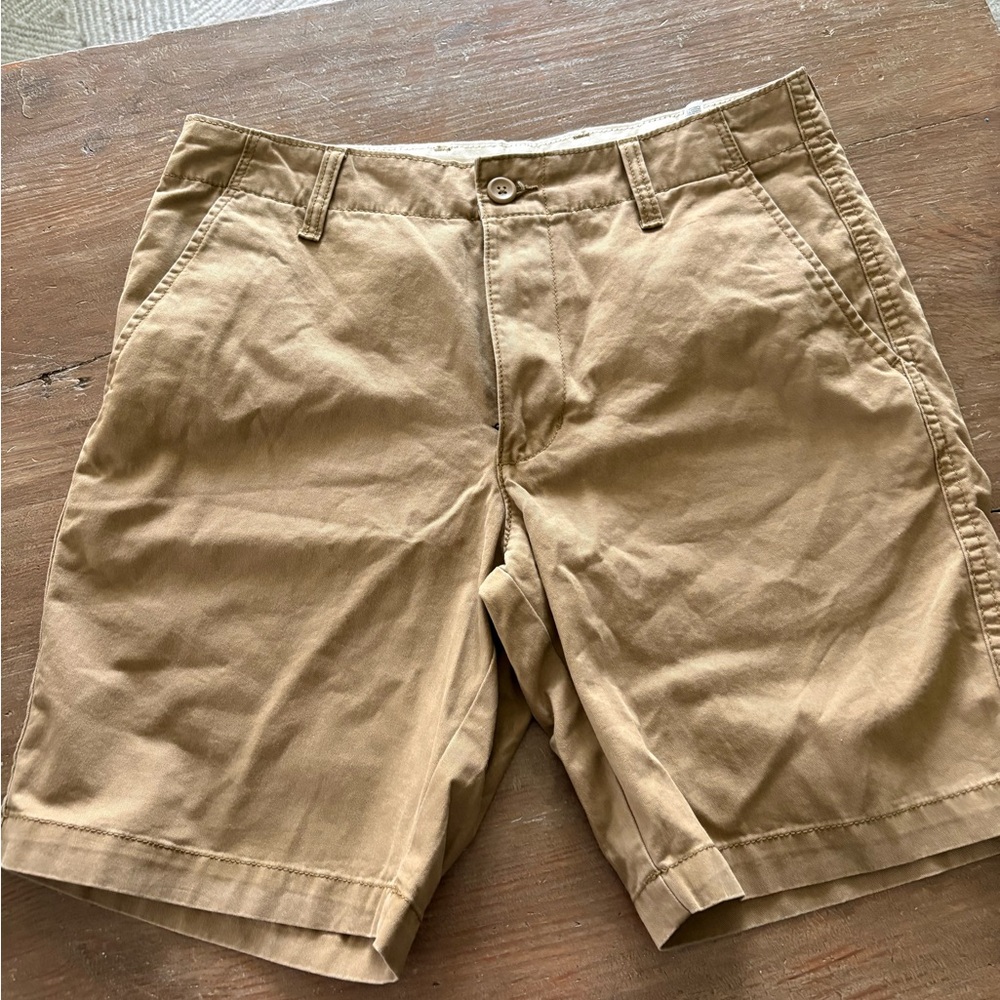 Mens Old Navy Shorts  Waist 32